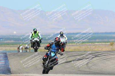 media/May-29-2022-Lets Ride (Sun) [[e8986be515]]/B Group/1020am (Outside Grapevine)/